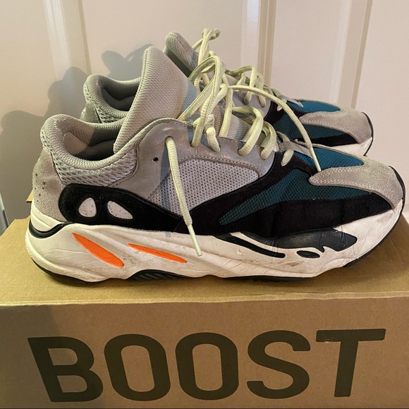 Yeezy Other - Yeezy wave runnner
